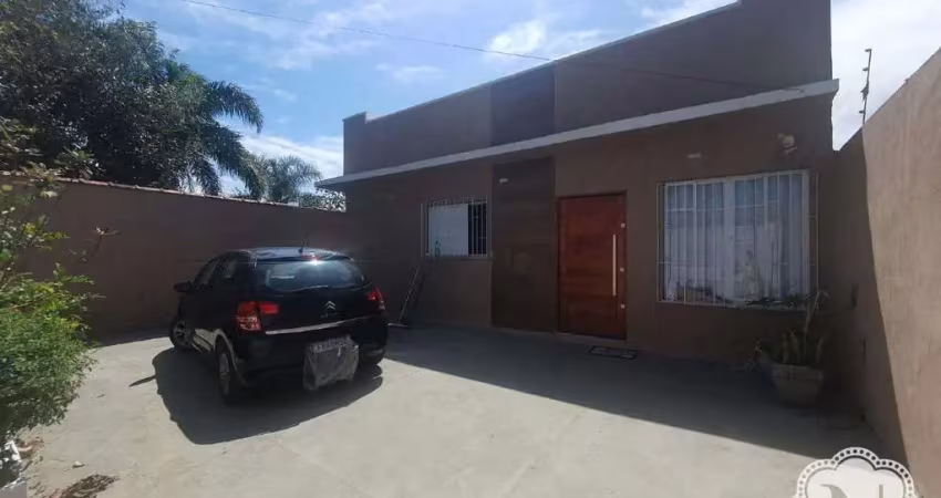 Casa com 4 quartos à venda na Rua Corumbá, Balneário Gaivota, Itanhaém