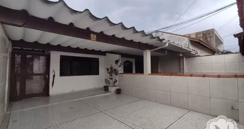 Casa com 3 quartos à venda na Rua Leao XIII, Suarão, Itanhaém