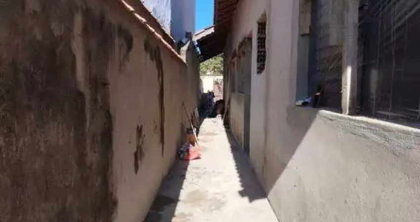 Casa geminada nova com piscina à venda no bairro nossa senhora sion – itanhaém