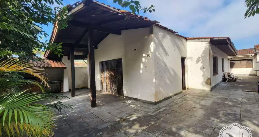 Casa com 5 quartos à venda na Rua Cesário Bastos, Centro, Itanhaém