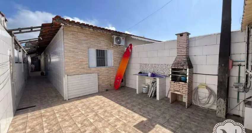 Casa com 2 quartos à venda na Rua Érico Veríssimo, Verde Mar, Itanhaém