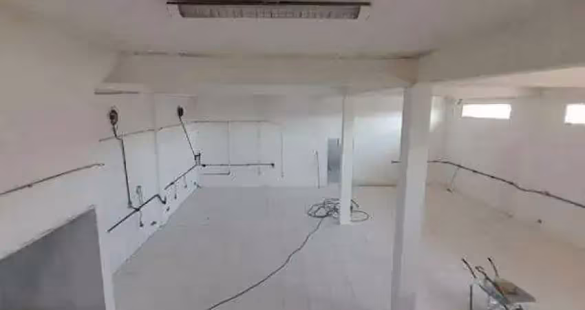 Barracão / Galpão / Depósito para alugar na Rua Sebastião Salvino Barreto, Laranjeiras, Itanhaém