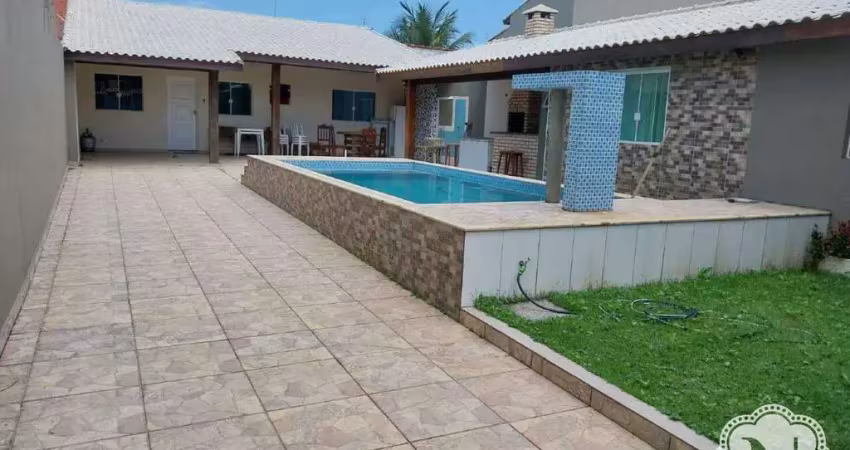 Casa com 2 quartos à venda na Rua Ceci, Balneário Tupy, Itanhaém