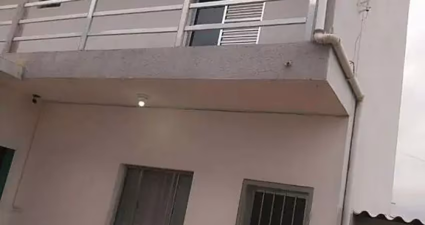 Sobrado à venda com 2 quartos no bairro gaivota (praia)