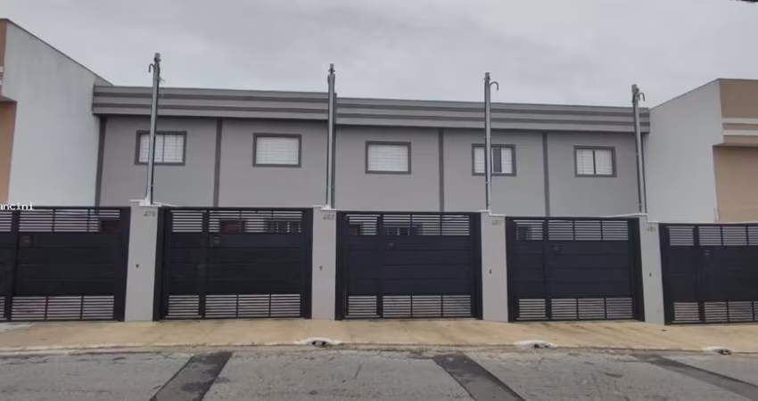 Sobrado para Venda em São Paulo, Vila Jacuí, 2 dormitórios, 2 banheiros, 1 vaga