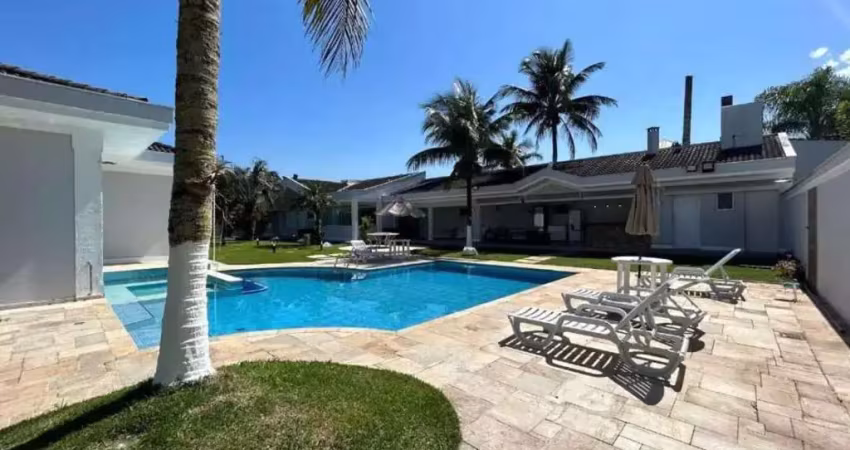 Casa de condomínio, no acapulco - guarujá,  em guarujá, jardim acapulco, com 7 quartos sendo 7 suítes, 2000m²
