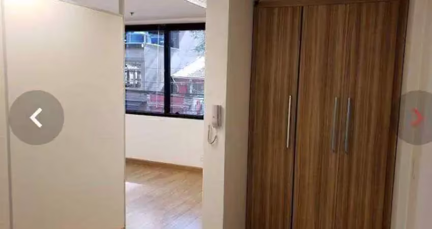 Oportunidade única!!  sala comercial totalmente reformada e próximo ao shopping vila olímpia, localização privilegiada!!