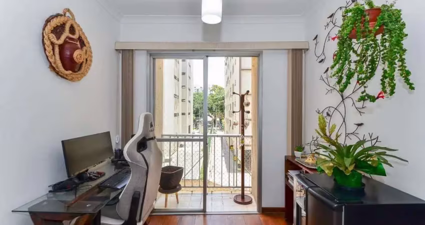 Apartamento à venda em São Paulo, Vila Uberabinha, com 1 quarto, 62m²
