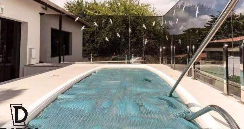 Oportunidade Única! Casa de Luxo em Rua Tranquila no Indianópolis com Piscina e Elevador