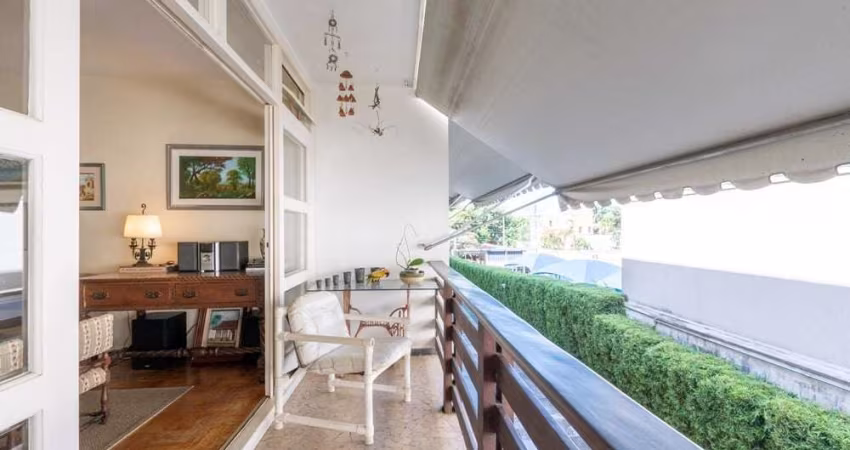 Casa de condomínio à venda em São Paulo, Vila Olímpia, com 3 quartos, 180m²