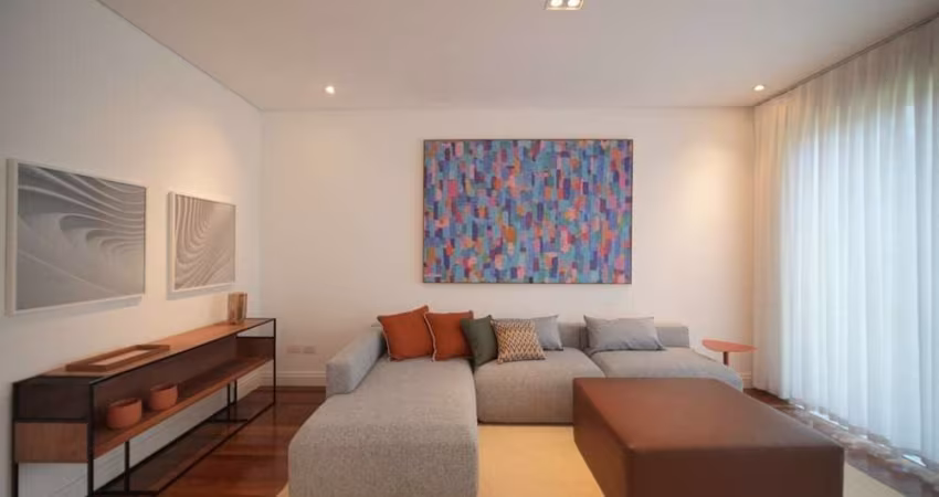 Casa de condomínio à venda em São Paulo, Real Parque, com 4 quartos, 334m²
