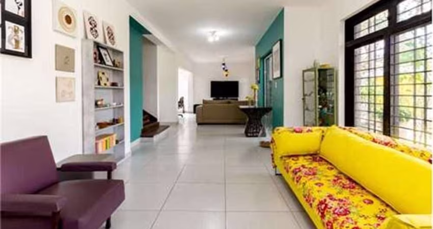 Casa com 5 quartos à venda na Rua Tomé de Souza, Alto da Lapa, São Paulo