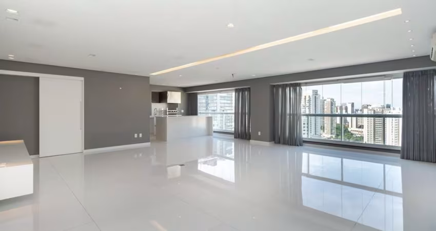 Apartamento com 4 quartos à venda na Rua Fábia, Vila Romana, São Paulo