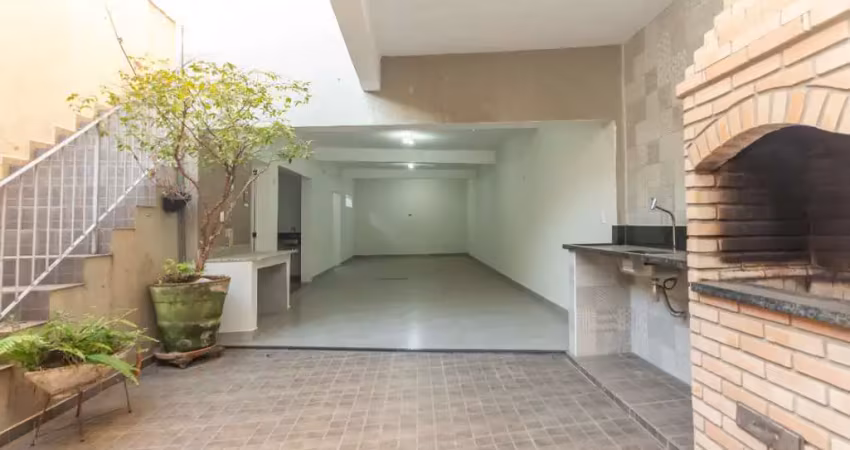 Casa tipo para venda em parque são domingos com 3 quartos, sendo 1 suíte, 167m²
