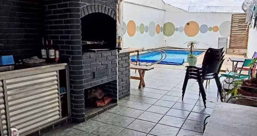 Casa à venda em são paulo, vila monte alegre, com 330m² e  256 de terreno, com uma áre gourmet com uma bela piscina. desocupado.