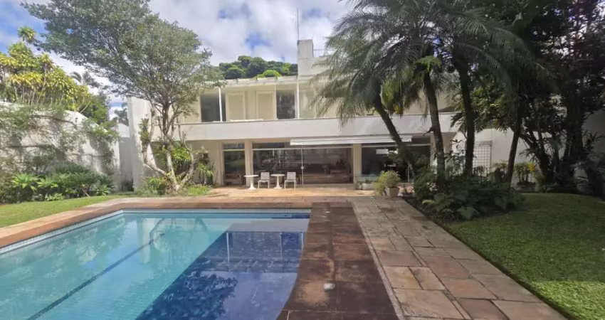 Sobrado para venda em santo amaro com 4 quartos, sendo 4 suítes, 682m²