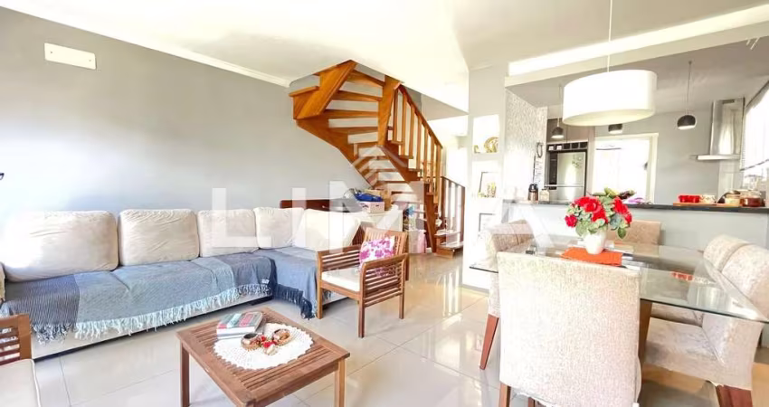 Casa com 3 quartos à venda na Rua Sérgio Iglésias Barcellos, 55, Lomba do Pinheiro, Porto Alegre