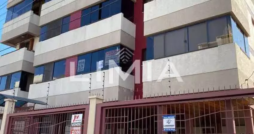Apartamento com 3 quartos à venda na Rua Silva Tavares, 220, Passo da Areia, Porto Alegre