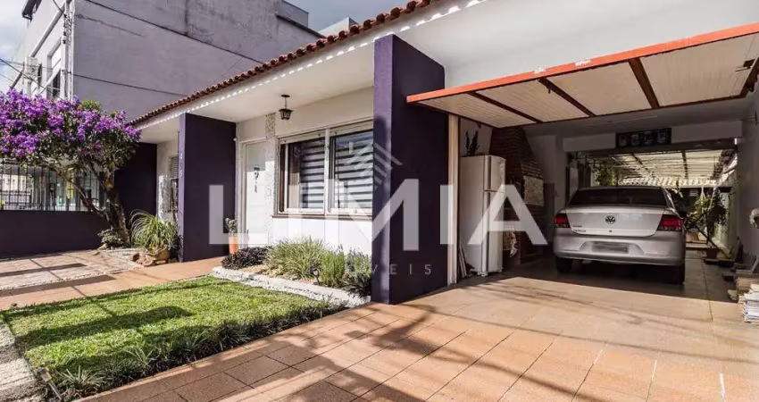 Casa com 3 quartos à venda na Rua Ministro Oliveira Lima, 405, São Sebastião, Porto Alegre