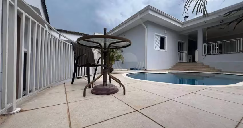 Casa com 4 dormitórios, 377 m² - loft e edicula  condominio marambaia