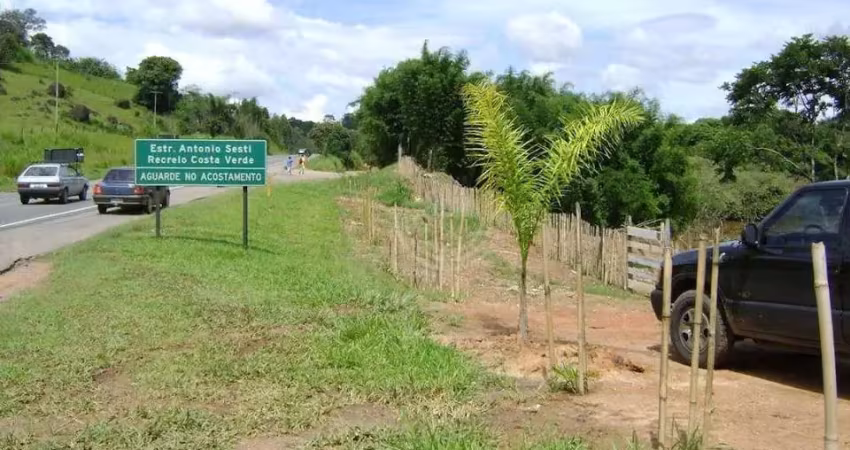 Sítio à venda de frente para rodovia de contorno de itatiba.