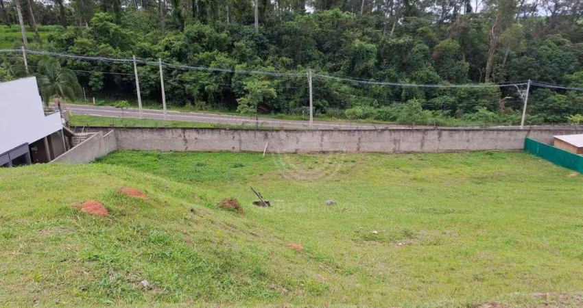 Terreno a Venda JatiBella