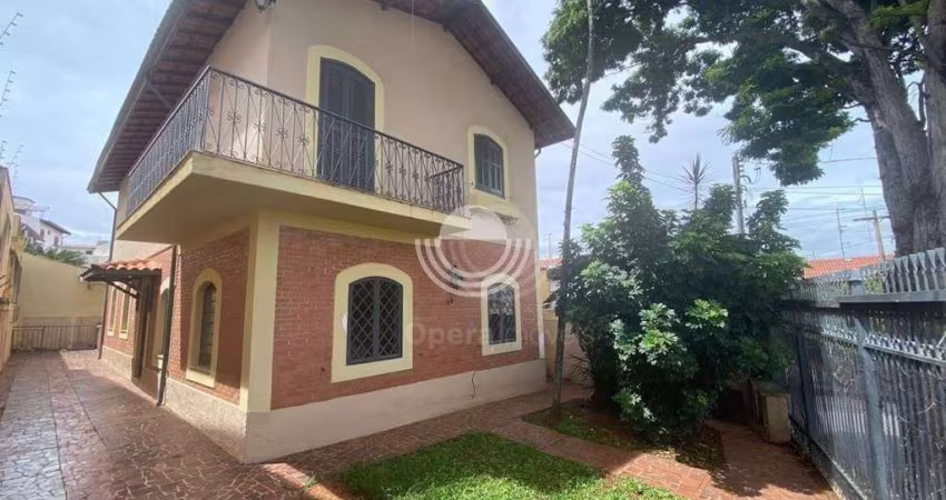 Excelente Casa em bolsão de segurança para Venda