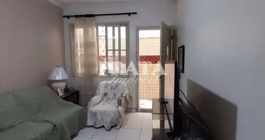 BOQUEIRÃO SANTOS TÉRREO 2 DORMITÓRIOS 1 VAGA GARAGEM