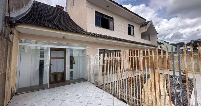 Casa com 5 quartos à venda na Rua Genoveva Forlepa Kopka, 195, Pineville, Pinhais