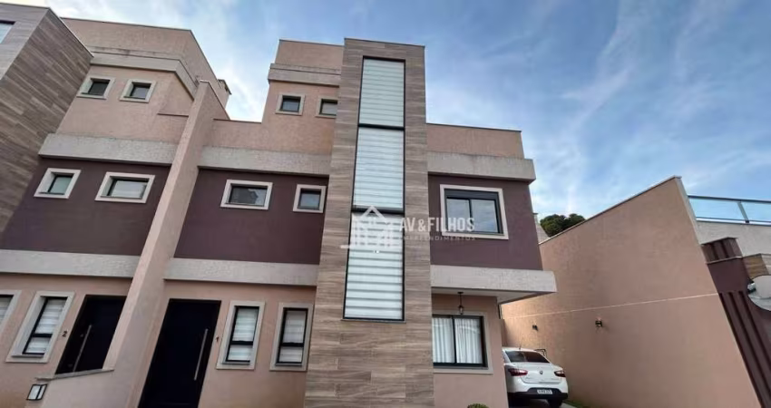TRIPLEX  SEMI MOBILIADO – UNIDADE Nº 1