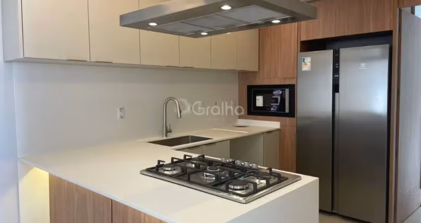 Apartamento todo reformado com 3 dormitorios no centro de florianópolis