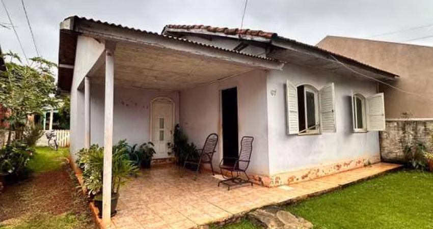 Lote com duas casas no Loteamento Britânia