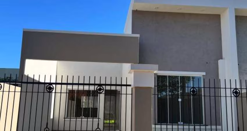 Casa com 2 Quartos e Sobra de Terreno