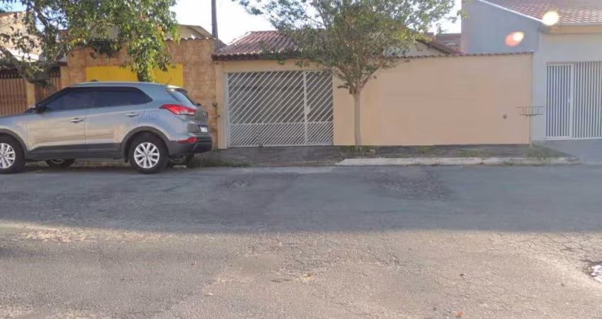 Casa com 2 quartos à venda na Vila Municipal I, Guaratinguetá 