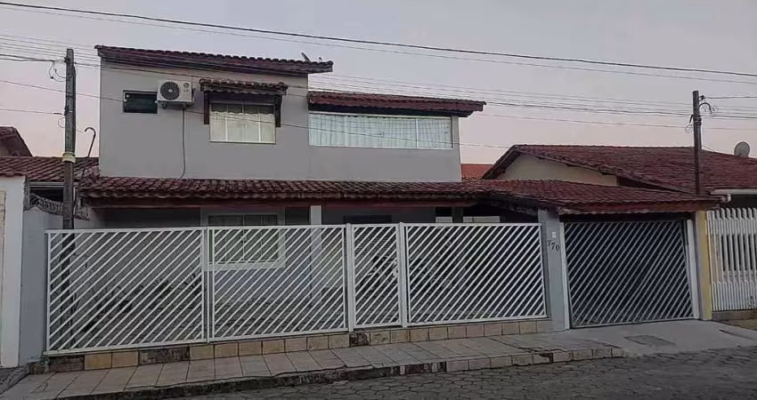 Casa à venda no Cooperi, Guaratinguetá 