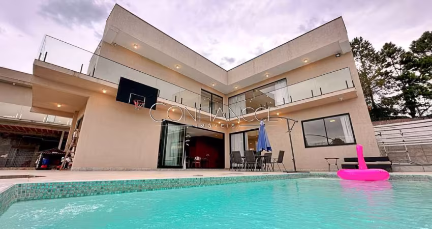 Casa com 4 quartos para alugar na Rua Antônio Wolpe, 600, São Braz, Curitiba