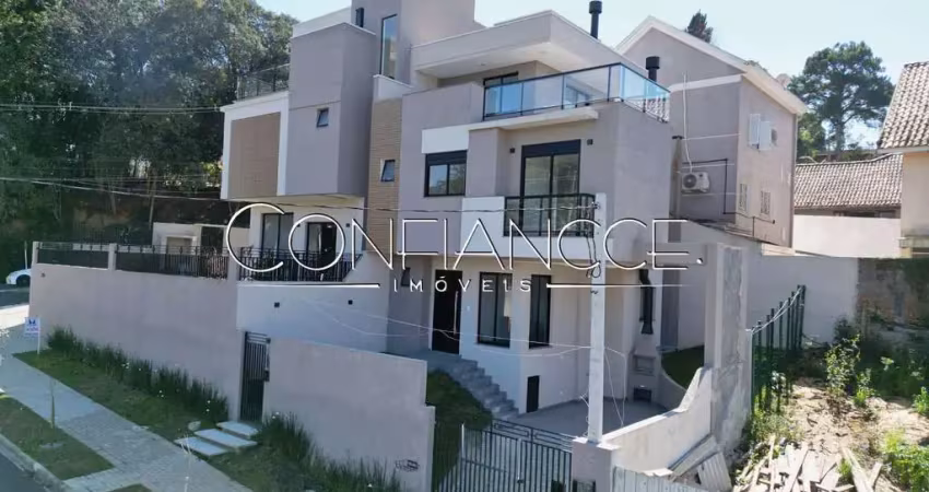Casa com 3 quartos para alugar na Rua Manoel Amálio de Souza, Vista Alegre, Curitiba