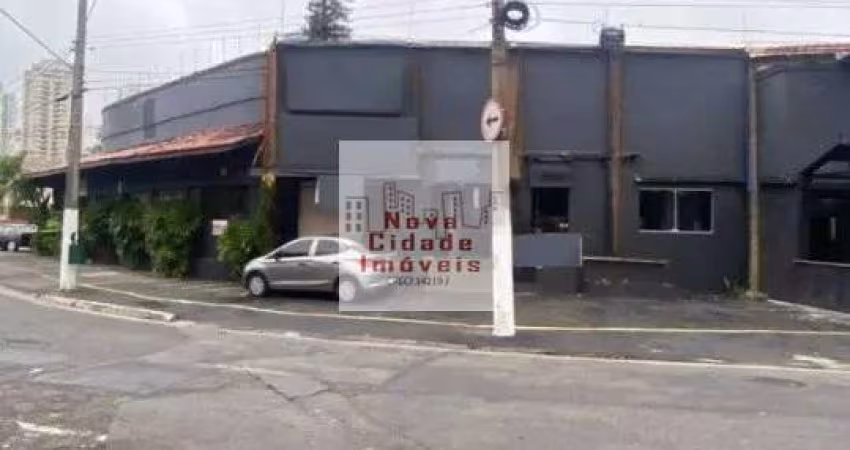 Moema! Galpão comercial de esquina com 652 m² p/ locação - GA2801