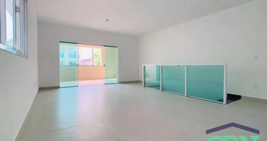 !!OPORTUNIDADE!! LINDO SOBRADO PADRÃO NOVO com 180m² ÚTEIS - 03 DORM. sendo 01 SUÍTE - 02 VAGAS - ESPAÇO GOURMET por R$ 1.019M - CAMPO GRANDE
