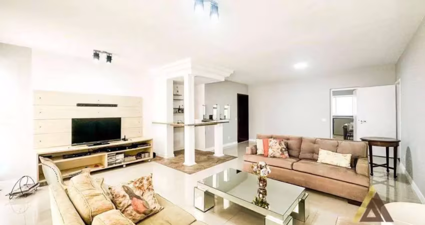 !!!oportunidade!!! ótimo apartamento padrão com 176m² úteis - 03 dormitórios sendo 01 suíte - 04 w.c - espaço gourmet - 01 vaga demarcada - gonzaga