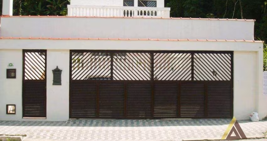 Sobrado com 4 dormitórios à venda, 307 m² por R$ 599.000,00 - Centro - São Vicente/SP