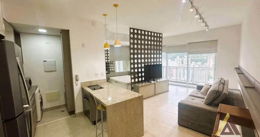 APARTATAMENTO ALTO PADRÃO PÉ NA AREIA PARA LOCAÇÃO EM PRÉDIO COM LAZER COMPLETO E SERVIÇOS - 52m² ÚTEIS - VARANDA COM VISTA MAR - 1DORMITÓRIO - 1VAGA