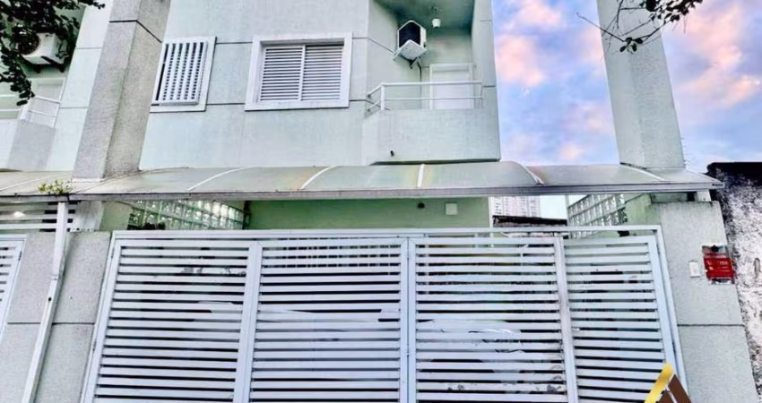 Casa Triplex com 3 dormitórios à venda, 120 m² por R$ 750.000 - Campo Grande - Santos/SP