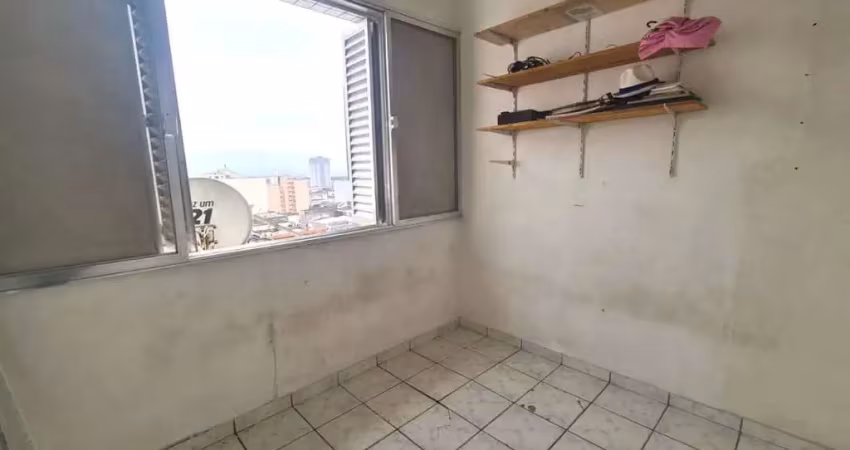 Oportunidade única - 40m² úteis - 02 dorms - 01 vaga por r$ 135 mil - não aceita financiamento - centro são vicente - 50m do brisamar e 500m da praia