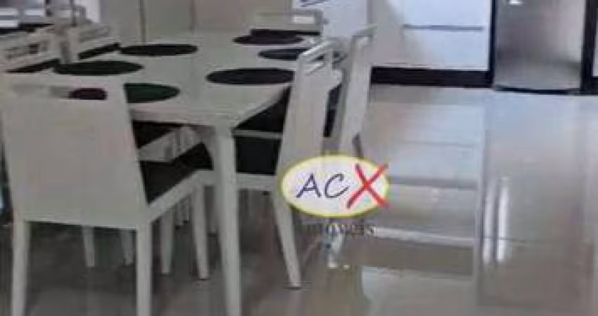 Sobrado com 3 dormitórios à venda, 130 m² por R$ 750.000,00 - Boqueirão - Curitiba/PR