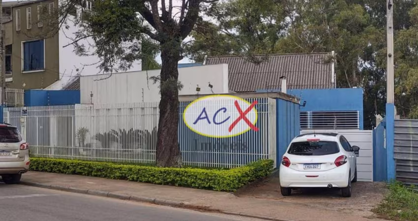 Casa com 6 dormitórios à venda, 440 m² por R$ 1.350.000,00 - Xaxim - Curitiba/PR