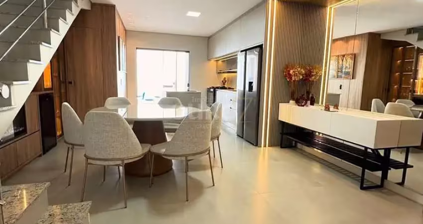 Casa com 3 quartos à venda na Rua Erwino Kieper, Atiradores, Joinville