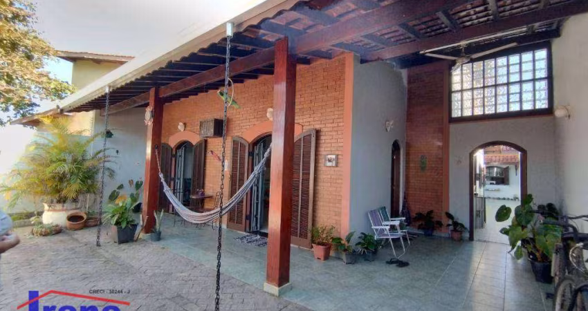 Casa com 3 dormitórios à venda, 94 m² por R$ 550.000,00 - Cibratel I - Itanhaém/SP