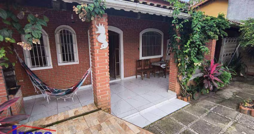 Casa com 3 dormitórios à venda, 93 m² por R$ 450.000,00 - Campos Elíseos - Itanhaém/SP