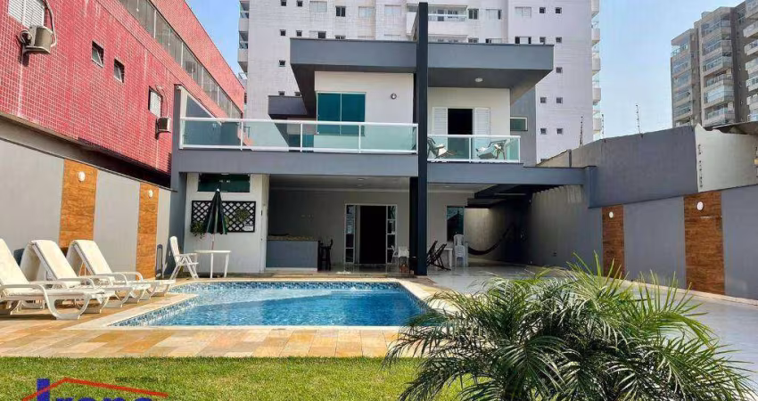Casa pé na areia com 5 suítes à venda, 323 m² por R$ 2.700.000 - Centro - Itanhaém/SP